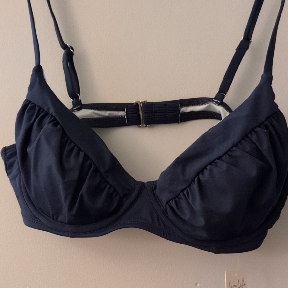 Cupshe Navy Blue Underwire Bikini Top